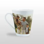 Tazza conica in ceramica bianca con foto per thè o colazione