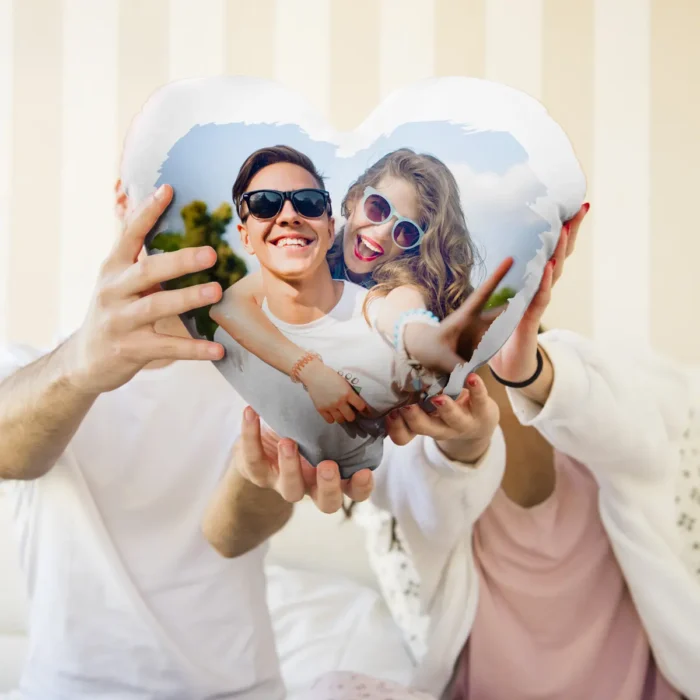 Cuscino a cuore personalizzato - immagine 2