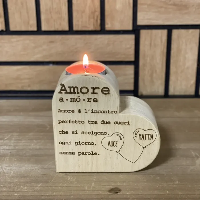 Porta candele a forma di cuore in legno inciso personalizzato Porta candele a forma di cuore in legno inciso personalizzato