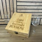 Set vino cassettina in legno con incisione laser personalizzato