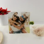 Cornice in plexiglass a forma di puzzle con foto