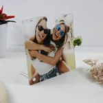 cornice plexiglass a forma di puzzle con foto