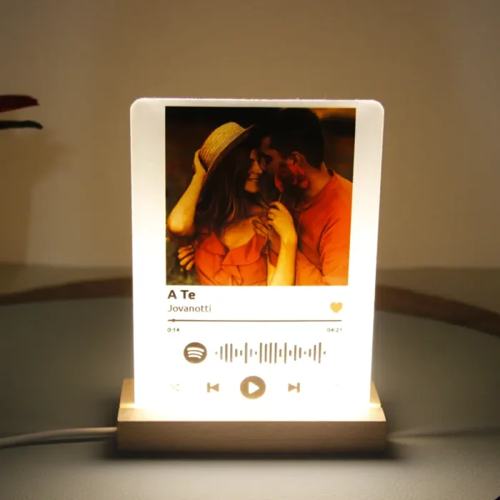 lampada personalizzata a led con foto e codice spotify lampada personalizzata a led con foto e codice spotify