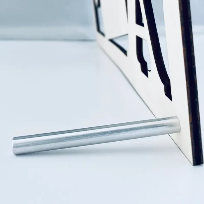 piedino-supporto-in-alluminio Cornice da tavolo TI VOGLIO BENE PAPA' in legno - Idea regalo per la festa del Papà - immagine 2