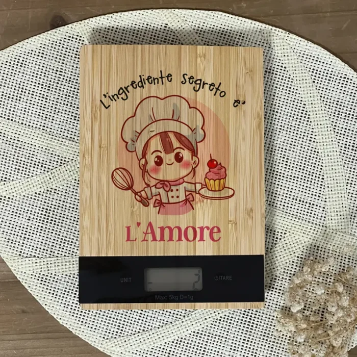 Bilancia da cucina con frase romantica ingrediente segreto Bilancia da cucina con frase romantica ingrediente segreto